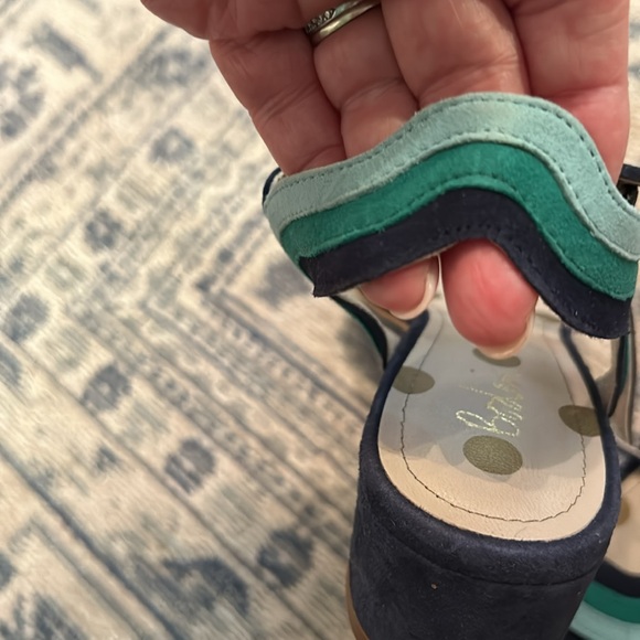 Boden Kitty Round Block Heeled Blue Suede Womens Sandals 8.5/39 - Picture 2 of 5